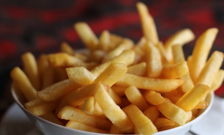 How to Make Frozen French Fries in Air Fryer